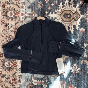 NWT Lululemon Rulu Cropped Run Top